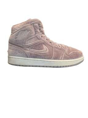 Wmns Jordan 1 Mid SE Purple Velvet DQ8397-500 Purple Smoke